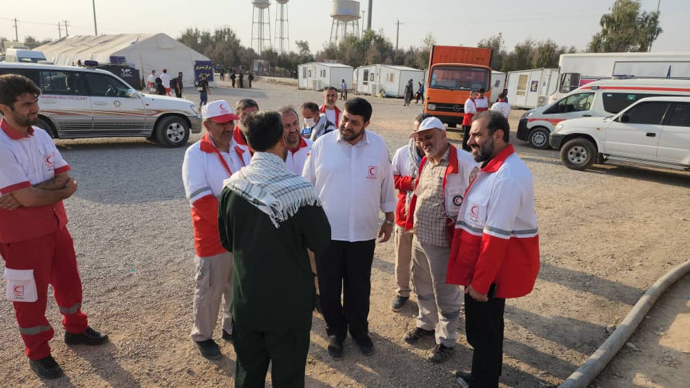 بازدید رئیس جمعیت هلالاحمر از پایگاه امداد و نجات مرز مهران/ گزارش تصویری